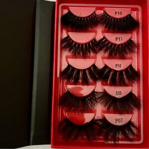 Dramatic Black Synthetic Eyelash Set